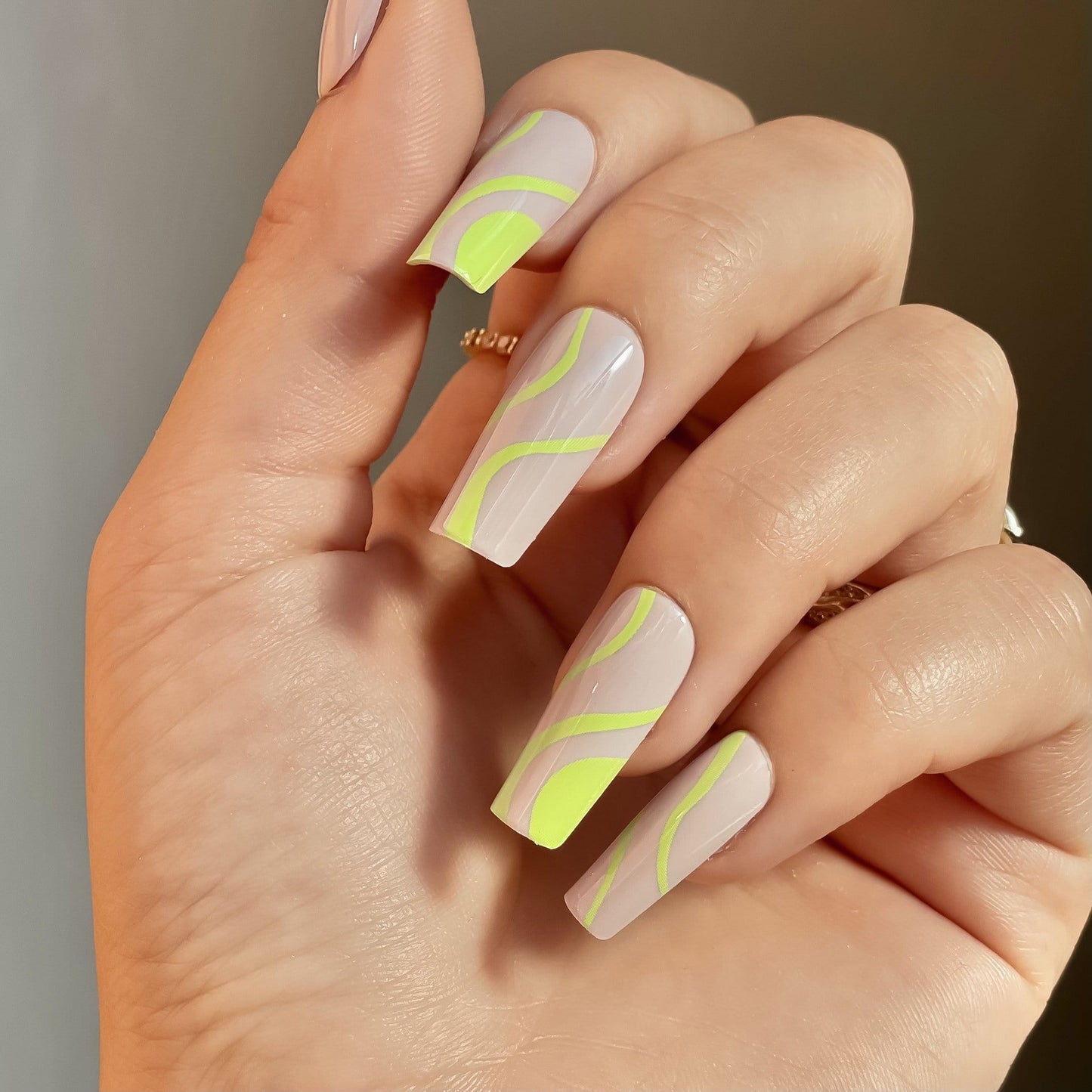 HONEYDEW SWIRL