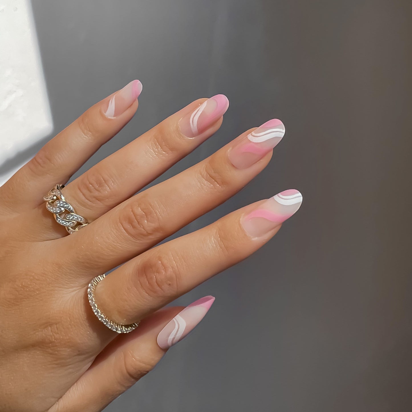 PINKY SWIRL